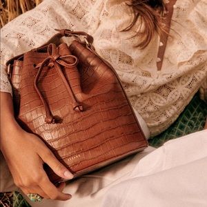 Sézane Farrow bag in Camel Croco